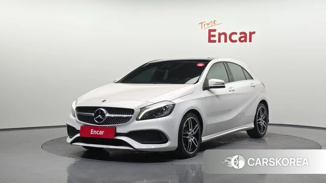 Mercedes-Benz A-Class W176 2018 Белый из Кореи