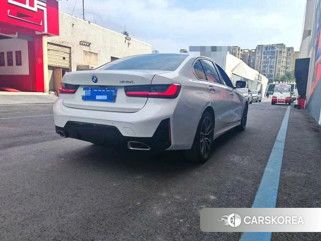 BMW 3 series 2023 Белый из Китая