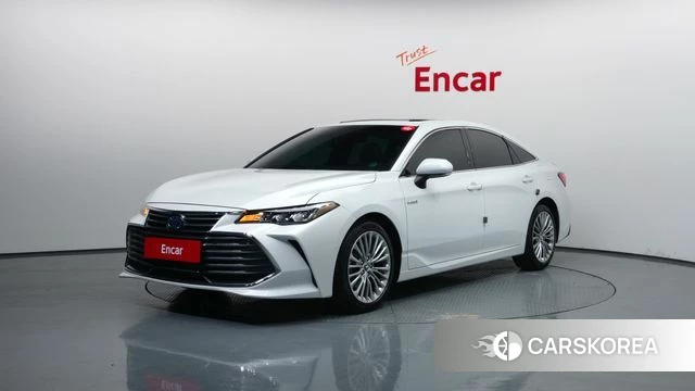 Toyota Avalon 5th Generation 2019 Белый из Кореи