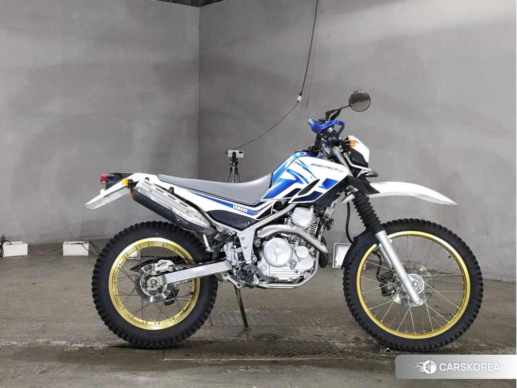 Проданный Yamaha SEROW 250 2015 из Японии