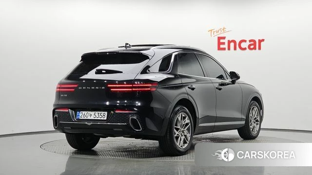 Genesis GV70 2023 Черный из Кореи
