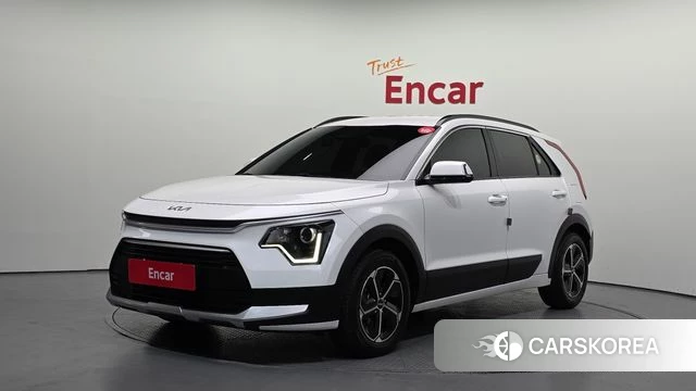 Kia Di Ol Nu Niro 2022 Белый из Кореи