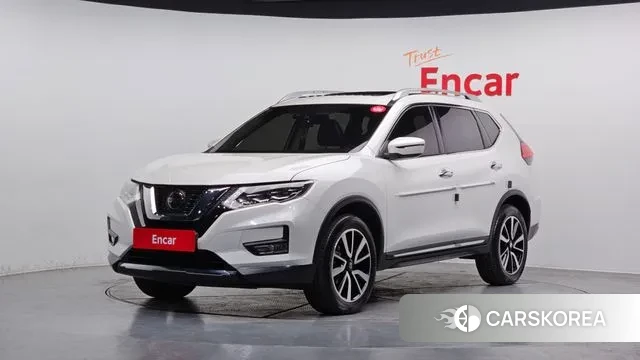 Nissan X Trail 2018 Белый из Кореи