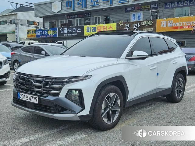 Hyundai The New Tucson Hybrid (NX4) 2024 Белый из Кореи