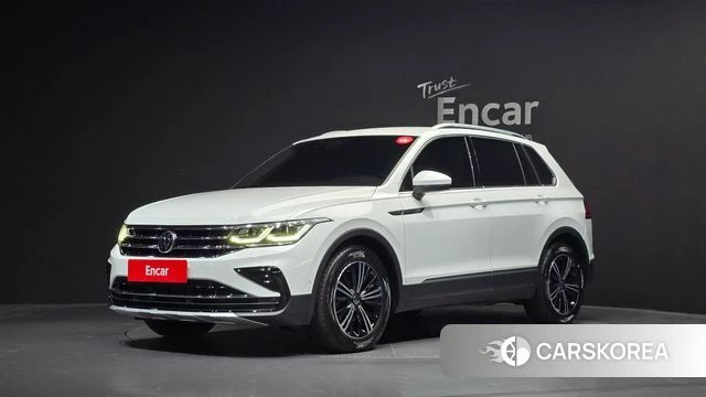 Volkswagen Tiguan second Generation 2021 Белый из Кореи