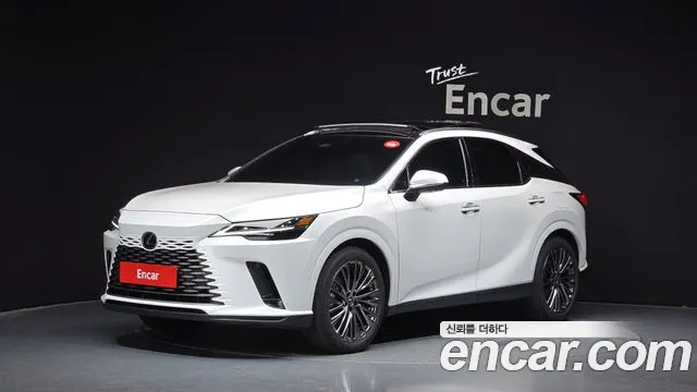 Lexus RX350h 5th generation 2024 Белый из Кореи