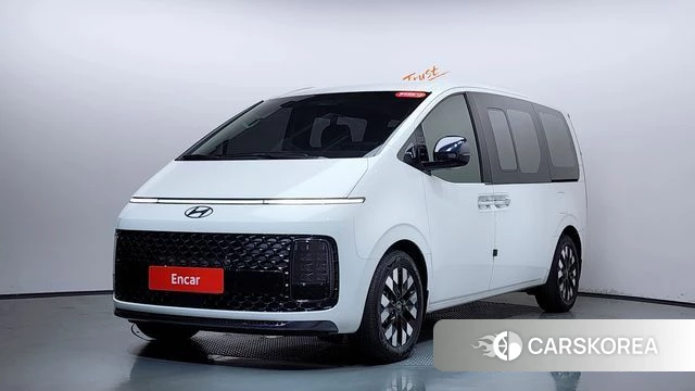 Hyundai Staria 2025 Белый из Кореи
