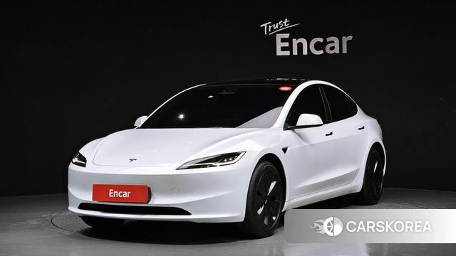 Tesla Model 3 2024 Белый из Кореи