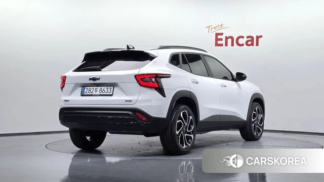 Chevrolet (GM Daewoo) Trax Crossover 2023 Белый из Кореи