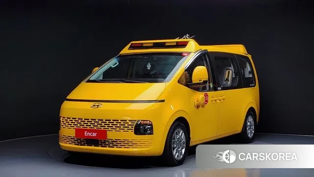 Hyundai Staria 2022 Желтый из Кореи