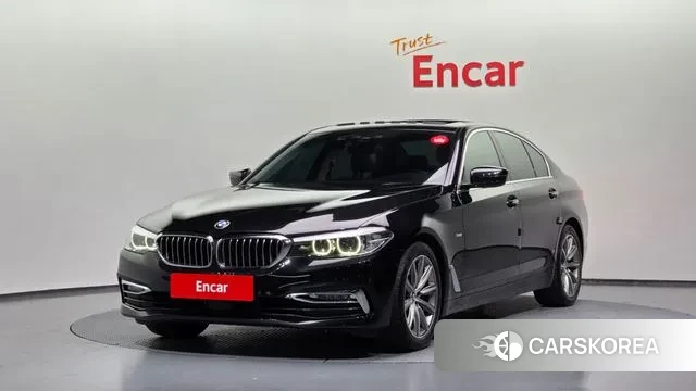 BMW 5 Series (G30) 2018 Черный из Кореи
