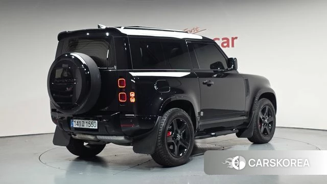 Land Rover Defender (L663) 2025 Черный из Кореи