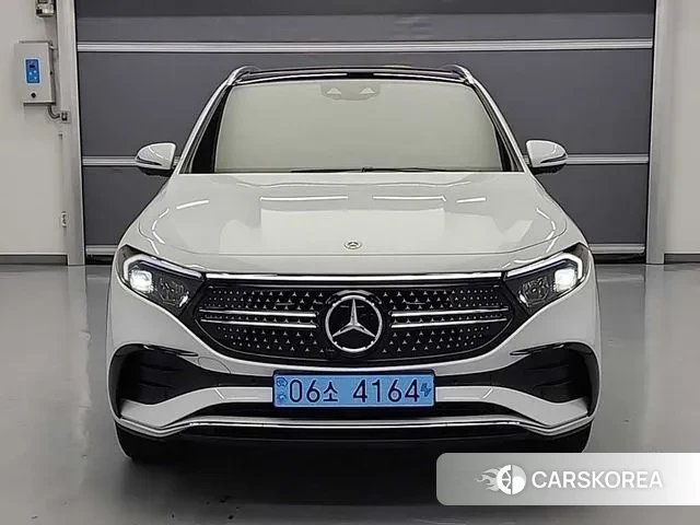Mercedes-Benz EQA H243 2023 Белый из Кореи