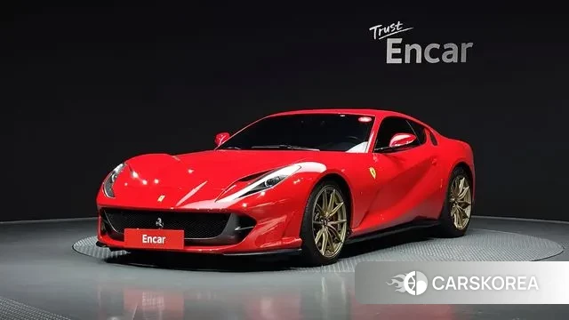 Ferrari 812 Superfast 2018 Красный из Кореи