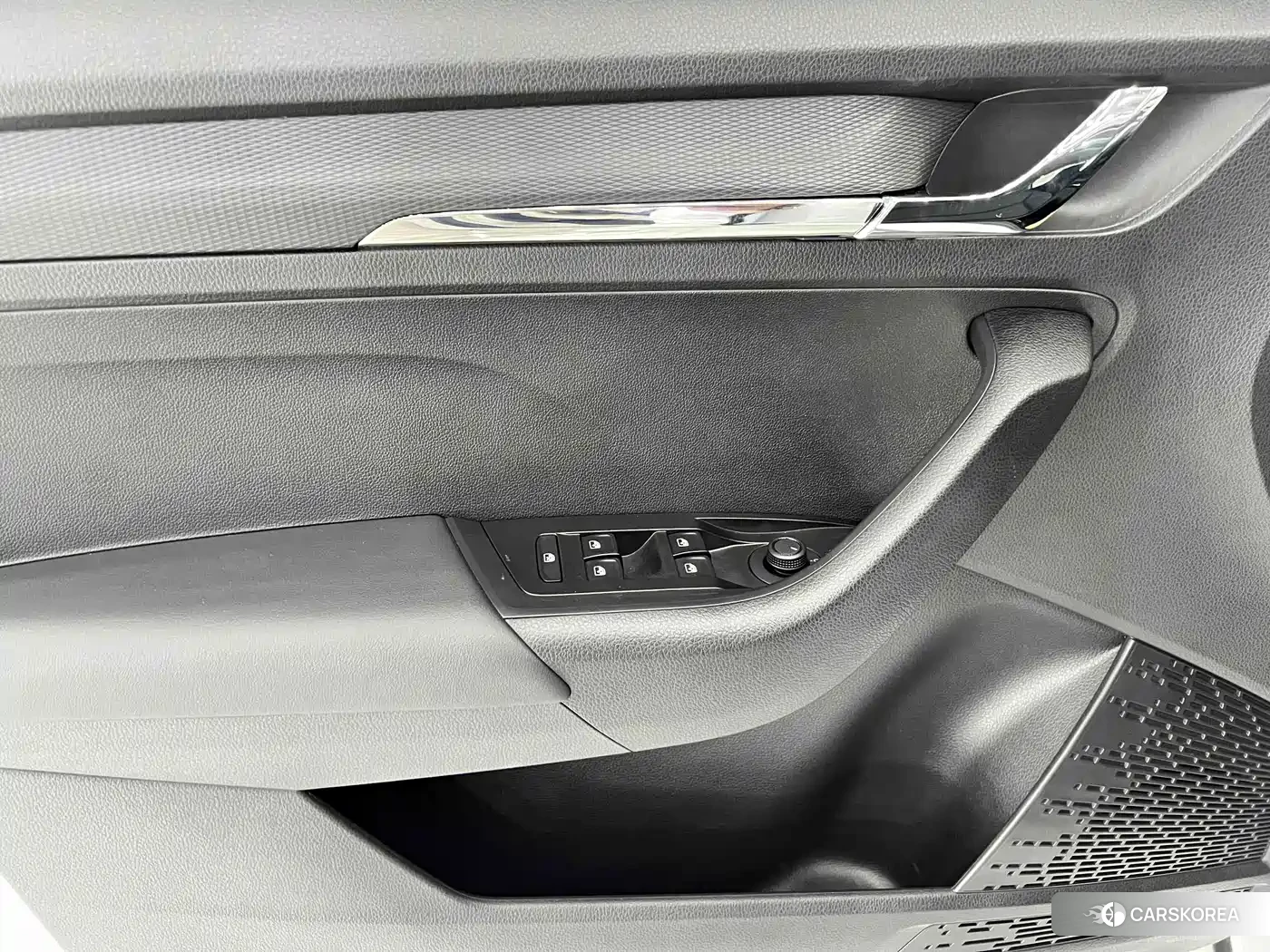 Skoda Kamiq 2024 Белый из Китая