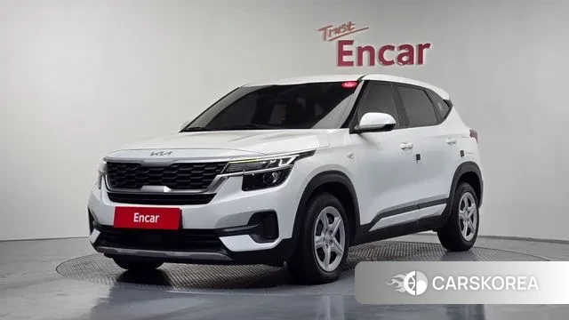 Kia Seltos 2022 Белый из Кореи