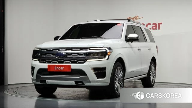 Ford Expeditation 2023 Белый из Кореи