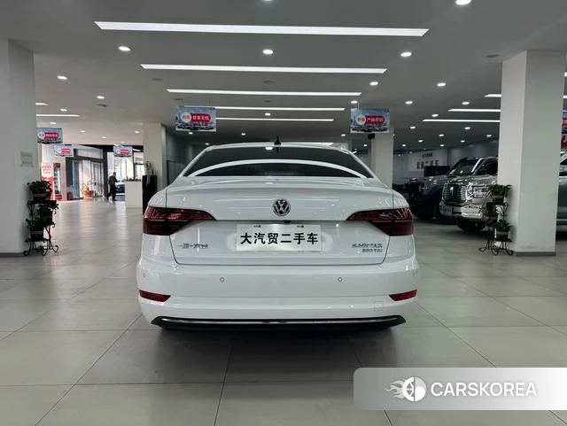 Volkswagen Sagitar 2022 Белый из Китая