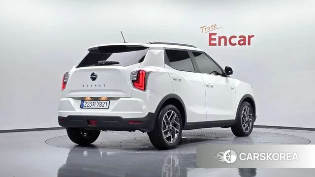 Ssangyong Berry New Tivoli 2023 Белый из Кореи