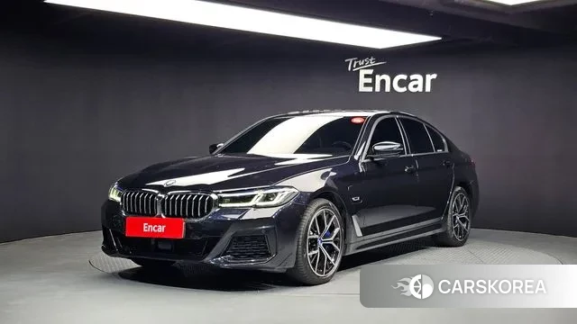 BMW 5 Series (G30) 2021 Черный из Кореи