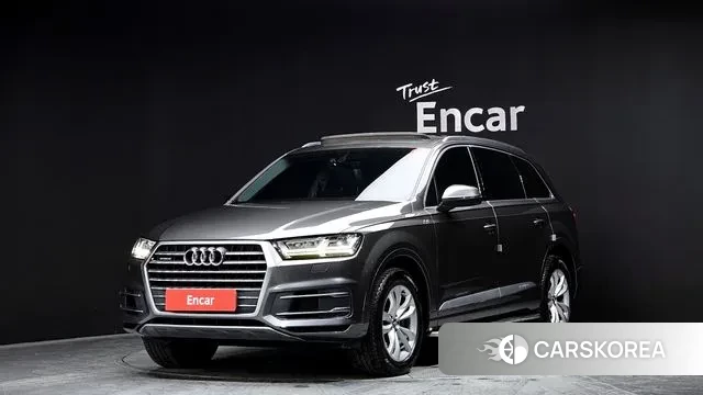 Audi Q7 (4M) 2019 Серый из Кореи