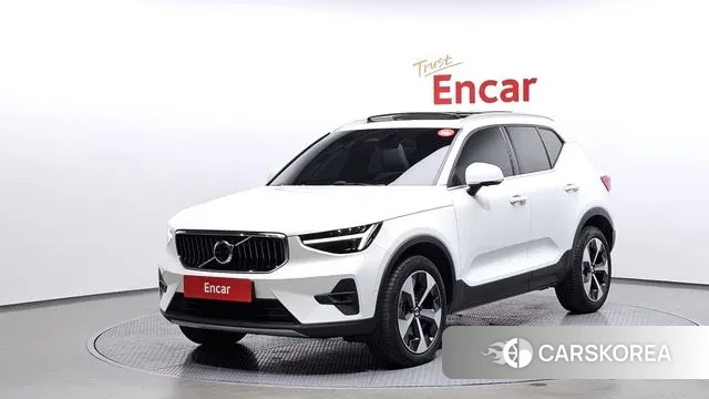 Volvo XC40 2024 Белый из Кореи