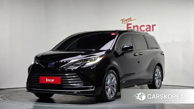 Toyota Sienna 4th Generation 2021 Черный из Кореи