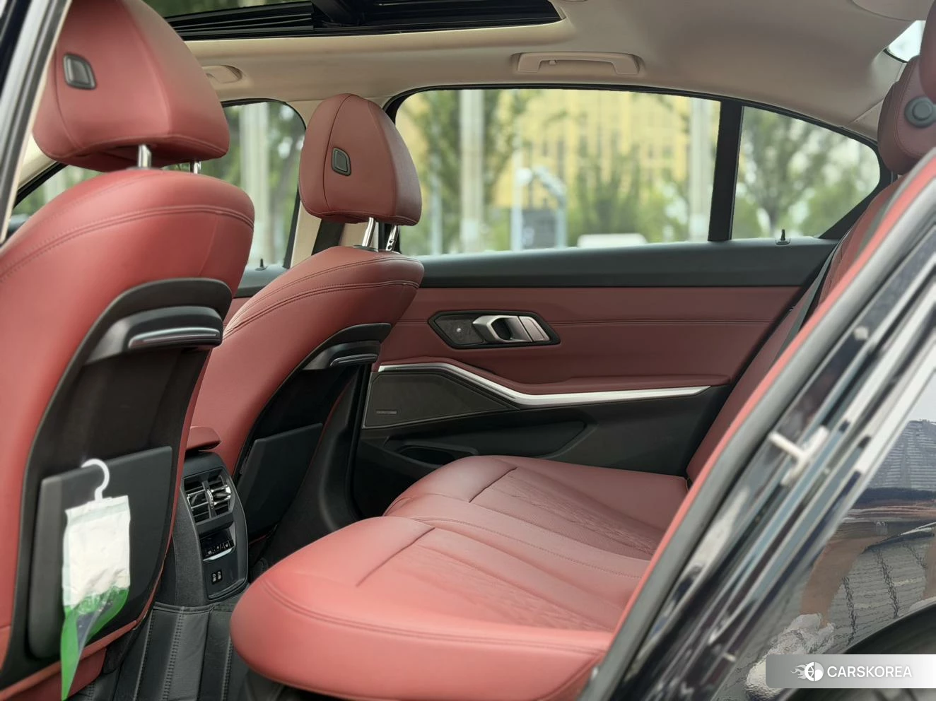 BMW 3 series 2021 Черный из Китая