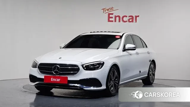 Mercedes-Benz E-Class W213 2020 Белый из Кореи