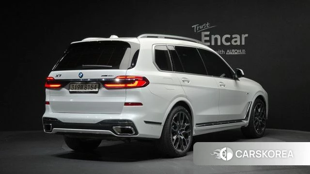 BMW X7 (G07) 2026 Белый из Кореи