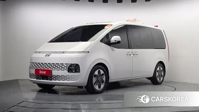 Hyundai Staria 2021 Белый из Кореи