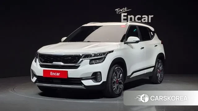 Kia Seltos 2022 Белый из Кореи