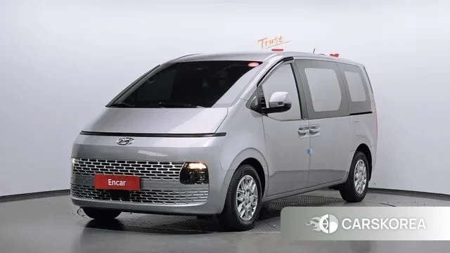 Hyundai Staria 2022 Серебряный из Кореи