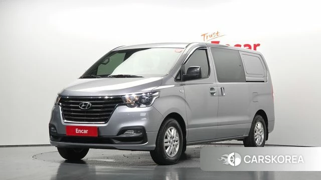 Hyundai The New Grand Starex 2018 Серый из Кореи