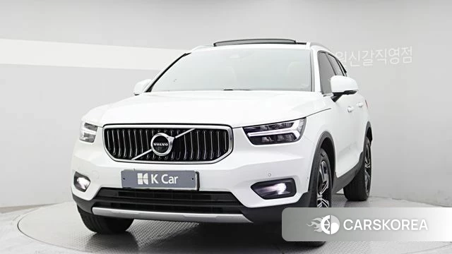 Volvo XC40 2022 Белый из Кореи