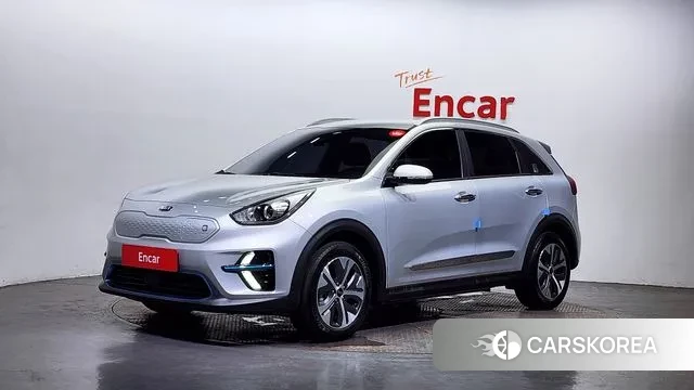 Kia Niro EV 2021 Серебристо-серый из Кореи