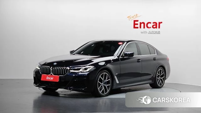 BMW 5 Series (G30) 2023 Черный из Кореи
