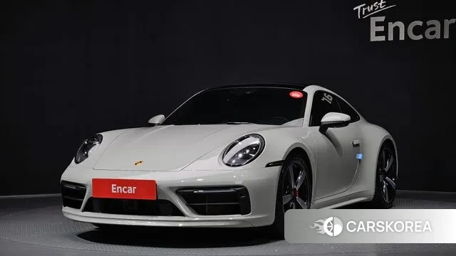 Porsche 911(992) 2020 Серебристо-серый из Кореи