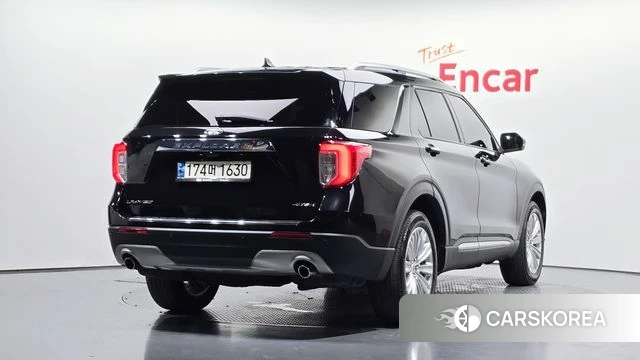 Ford Explorer 6th Generation 2021 Черный из Кореи