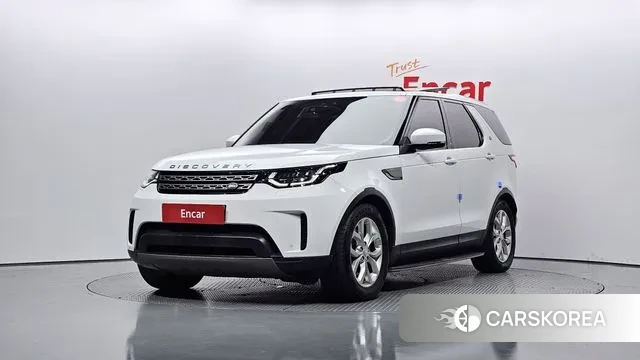 Land Rover Discovery 5 2018 Белый из Кореи