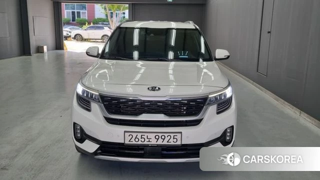 Kia Seltos 2020 Белый из Кореи