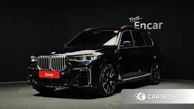BMW X7 (G07) 2021 Черный из Кореи