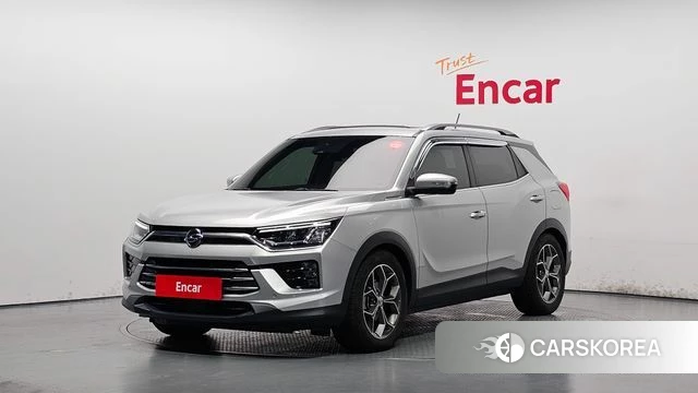 Ssangyong Beautiful Korando 2019 Серебристо-серый из Кореи