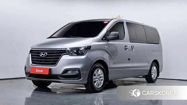 Hyundai The New Grand Starex 2018 Серебристо-серый из Кореи