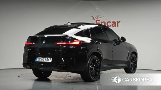 BMW X4 (G02) 2025 Черный из Кореи