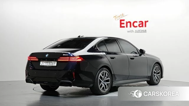 BMW 5 Series (G60) 2025 Черный из Кореи