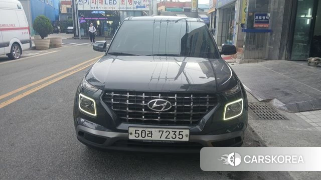 Hyundai Venue 2019 Серый из Кореи