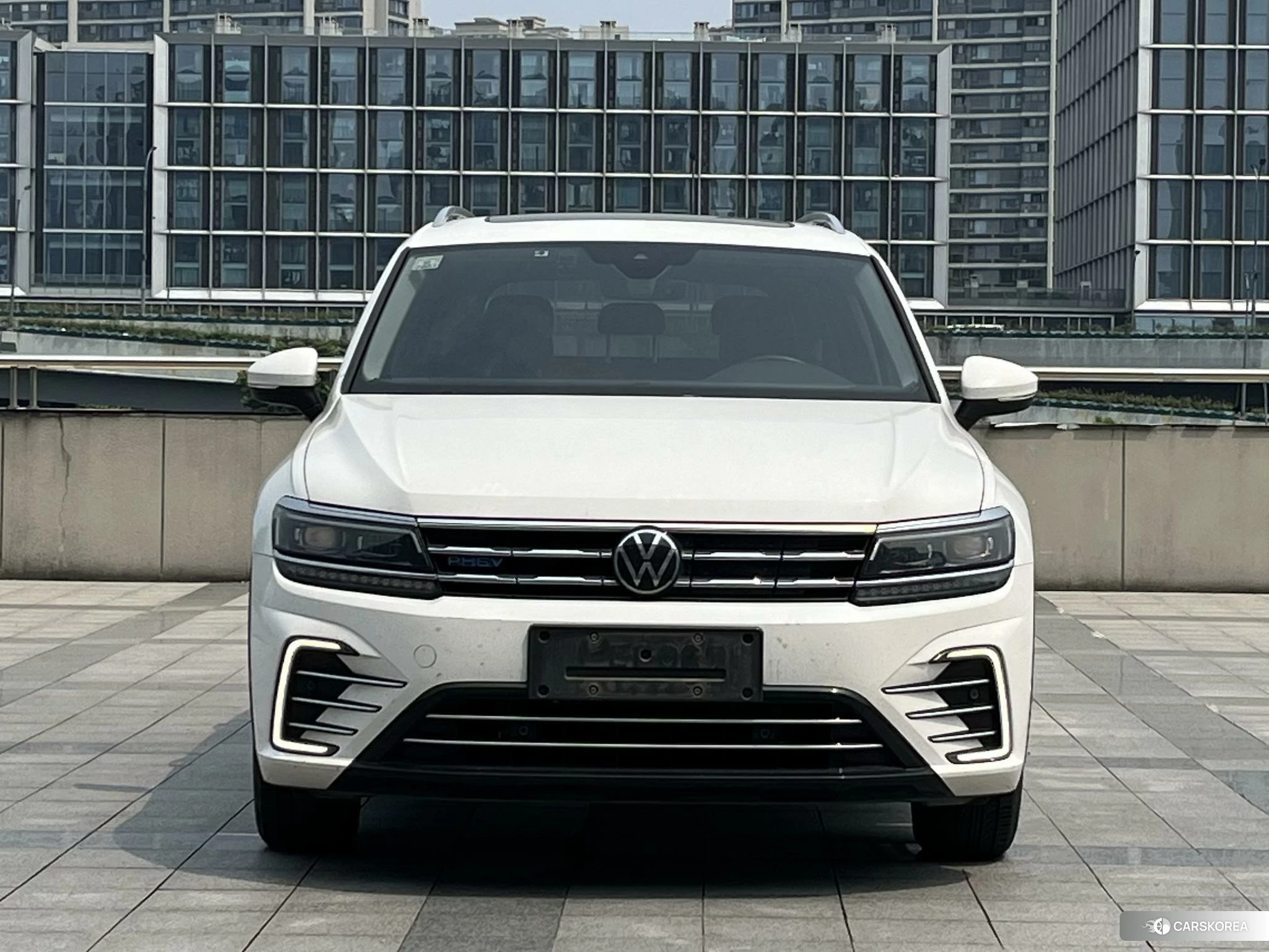 Volkswagen Tiguan L PHEV 2020 Белый из Китая