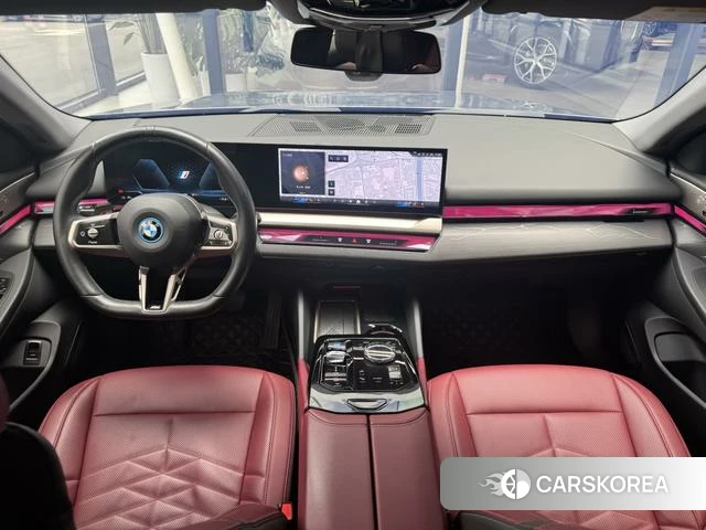 BMW i5 2024 Шампань из Китая