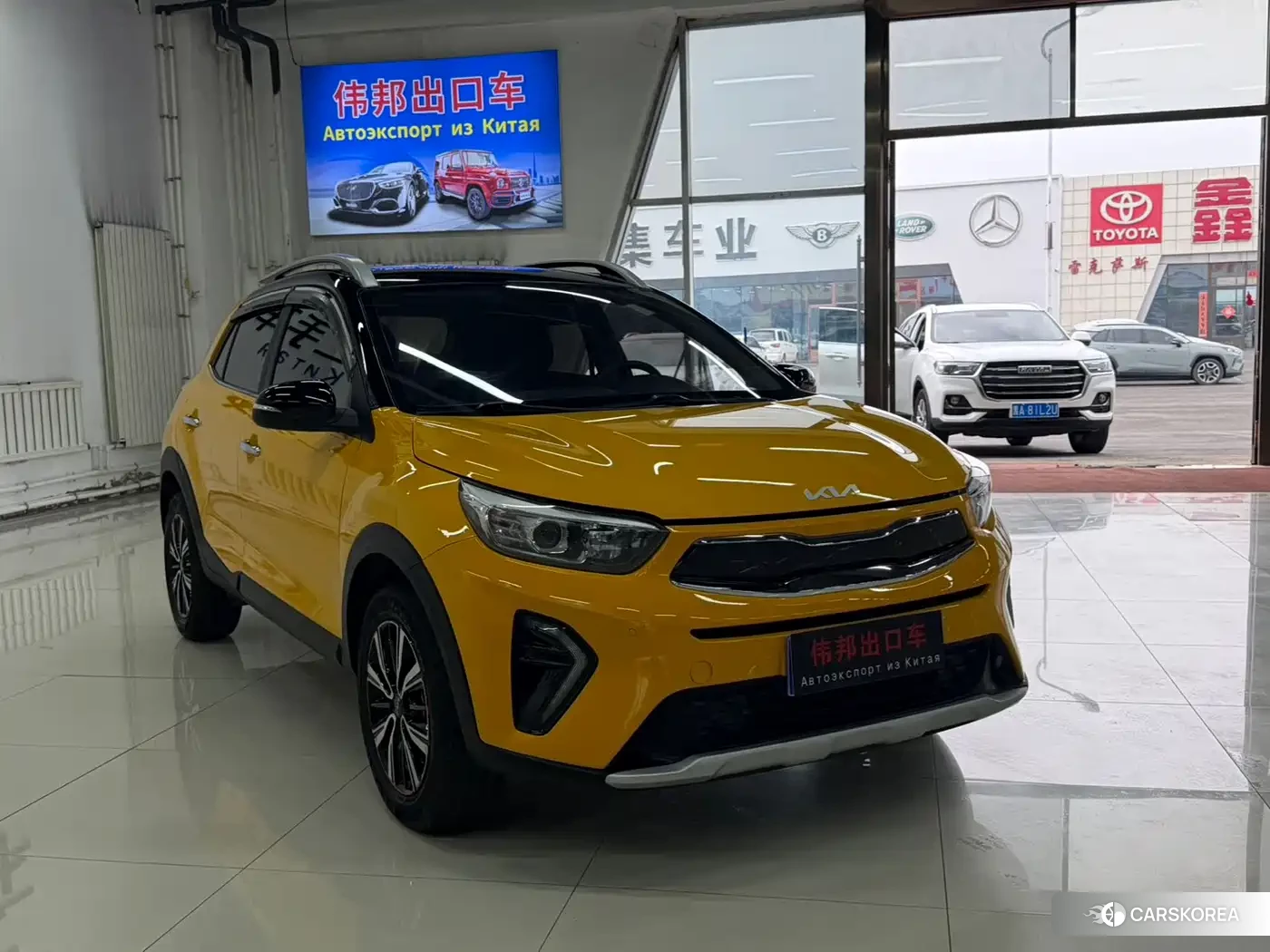 Kia KX1 2023 Yellow/orange из Китая